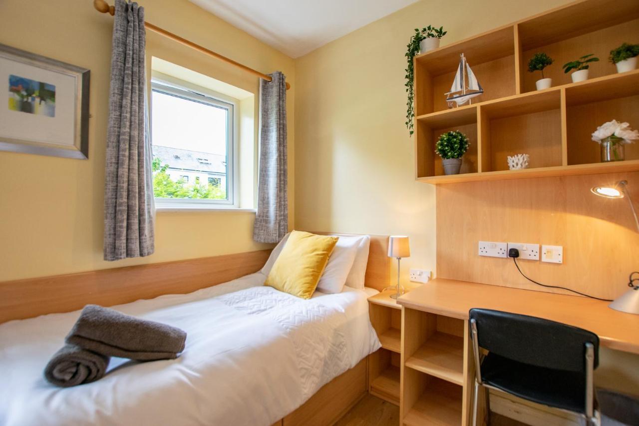 126 - Gort Na Coiribe 4 Bedroom Duplex, By Shortstays Galway Exterior foto