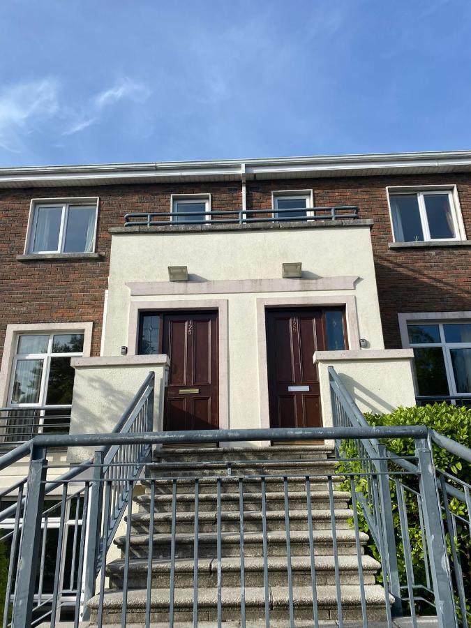 126 - Gort Na Coiribe 4 Bedroom Duplex, By Shortstays Galway Exterior foto